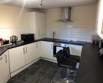 The Banjo Bed and Breakfast - בוטל - מטבח