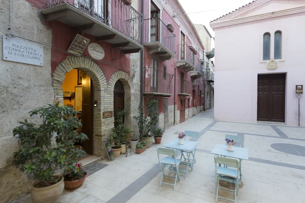Antica Dimora San Girolamo - Licata - Innenhof