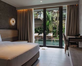 The Akasha Canggu Hotel - North Kuta - Bedroom