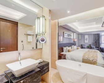 Zoucheng Hetai Resort Hotel - Jining - Bedroom