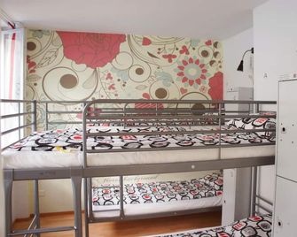 Sweetdream Guesthouse - Helsinki - Bedroom