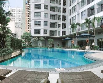 6s Apartment - 2 Bedrooms - Very Near Airport - Ho Chi Minh City - Pool