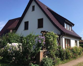 Apartment Pachal 1 below - Apartments Pachal - Prerow - Gebäude