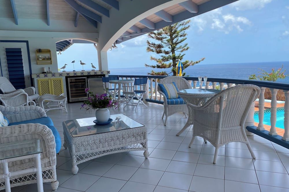 Caribbean Villa with Spectacular Views - Cudjoe Head - מרפסת