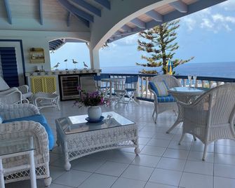 Caribbean Villa with Spectacular Views - Cudjoe Head - ระเบียง