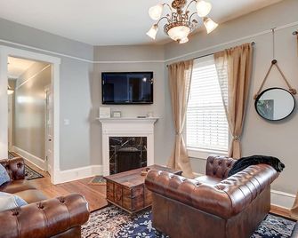 Heated Pool Access | 5Clean | Flex Cancelation - Savannah - Stue