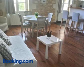 Entre Estuaire et Citadelle - Blaye - Living room