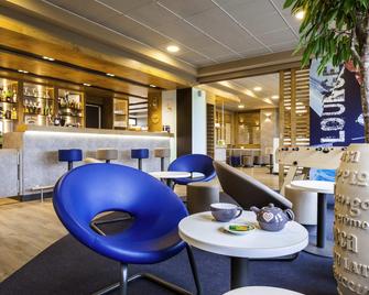 ibis budget Marne-la-Vallée Pontault-Combault - Pontault-Combault - Bar