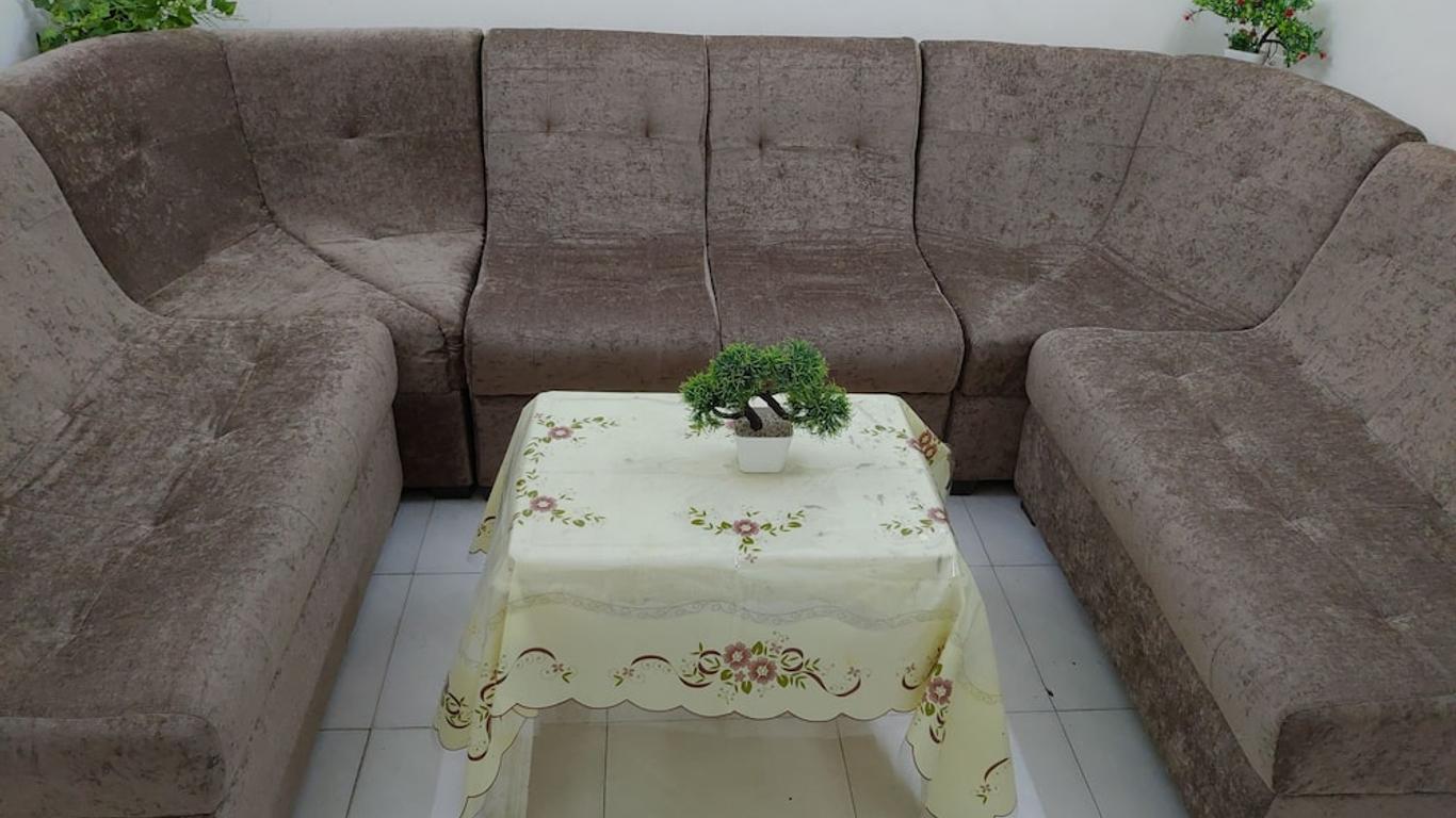 Hotel Green Palace And Ujala Restaurant