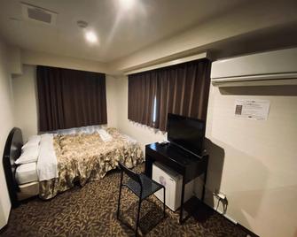 Doushin Business Inn - Kobe - Slaapkamer