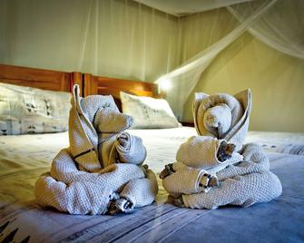 Kubu Safari Lodge - Hoedspruit - Bedroom