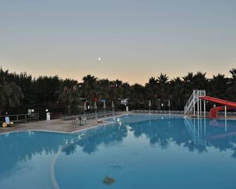 Don Antonio Glamping Village - Giulianova - Piscina