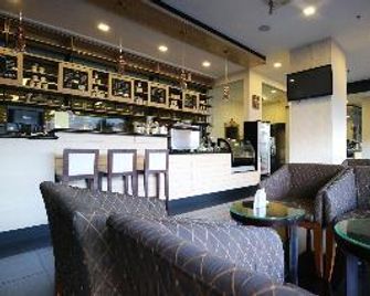 Airy Sunter Agung Utara Blok A 5b Jakarta - Jakarta - Bar