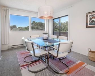 Pajaro Dunes Resort: Beautiful Ocean View 3 Bdrm Condo Sleeps 8 In Style! - Watsonville - Eetruimte