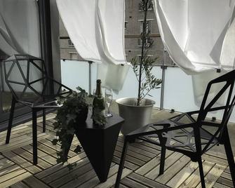 Superb Loft 25 Minutes Champs-elysées - La Garenne-Colombes - Balcony