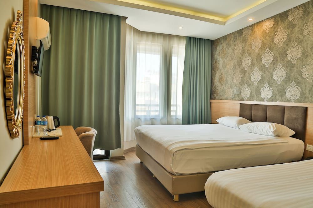 Start Hotel thumbnail 3