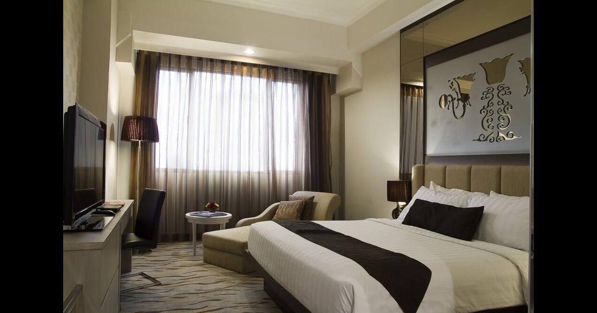 Verwood Hotel & Serviced Residence in Surabaya, Indonesia from $19 ...