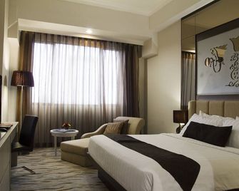 Verwood Hotel & Serviced Residence - Surabaya - Bedroom