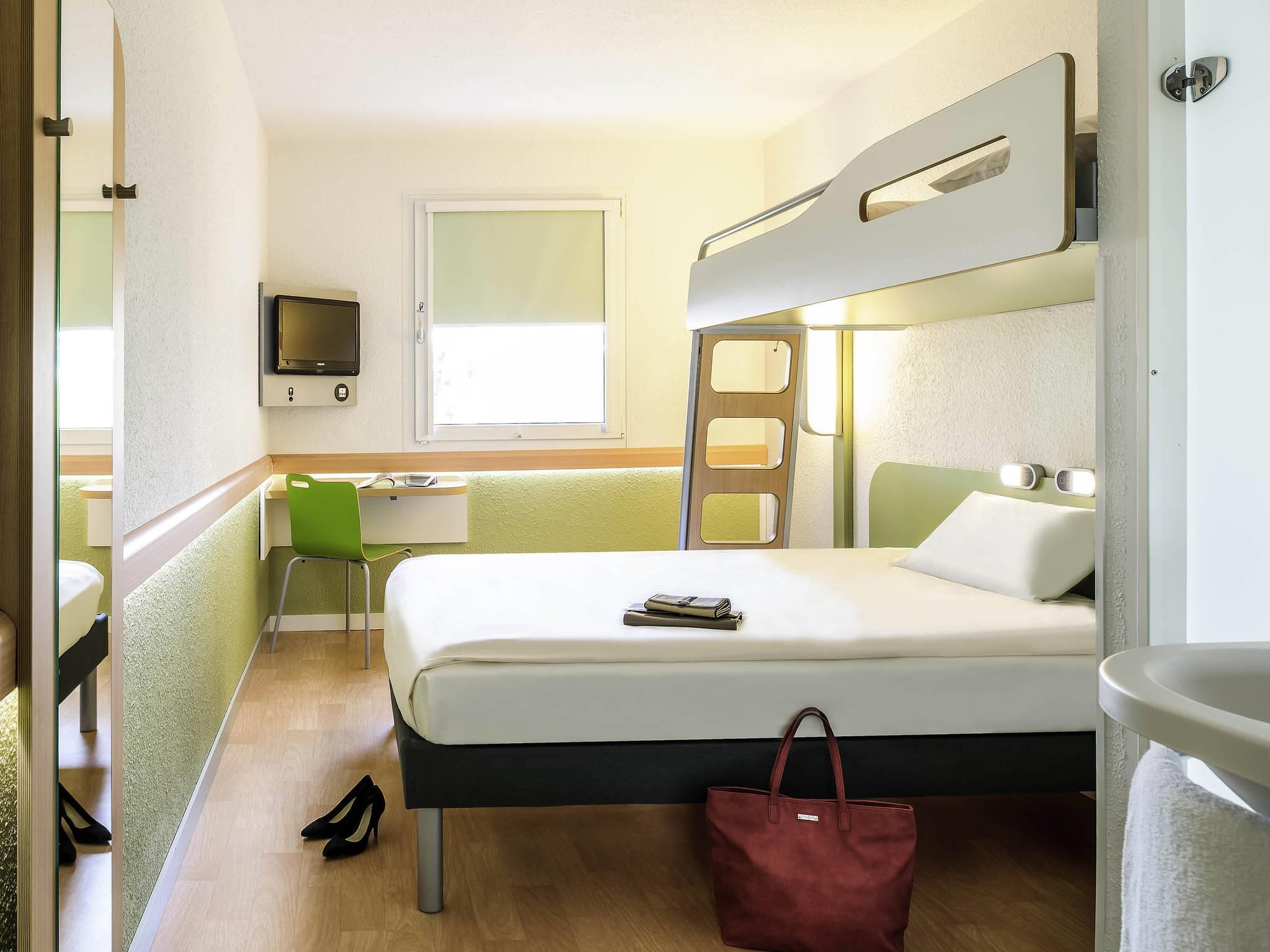 ibis budget Marseille Est Porte d'Aubagne - מרסיי - חדר שינה