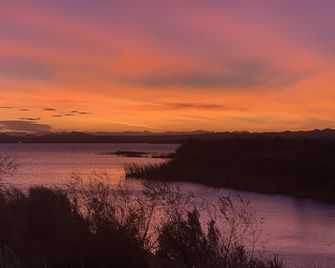Private View On The Lake Side of 95! Sle - Lake Havasu City - Außenansicht