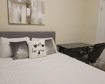 Jack & Jill Private Suite @roseglen Place - Queenston - Slaapkamer