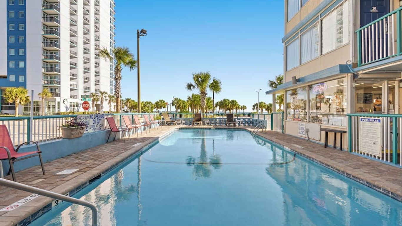 Ocean 5 Hotel