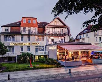 Strandhotel Nordischer Hof - Kuehlungsborn - Building