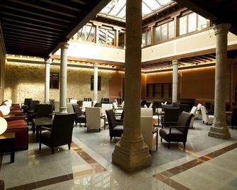 Rusticae Hotel Palacio San Facundo - เซโกเวีย - ล็อบบี้