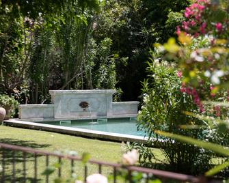 Chateau de Mazan, BW Premier Collection - Mazan - Building