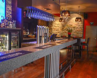 Racecourse Hotel and Motor Lodge - Christchurch - Bar