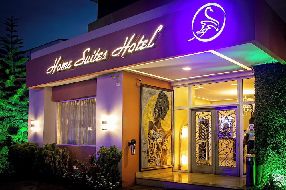 Home Suites Boutique Hotel Freetown - פריטאון - בניין