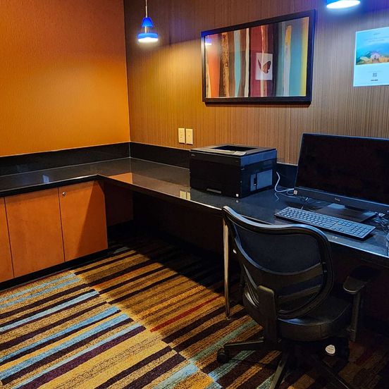 Business center view of Americinn By Wyndham St. Cloud Mn Shopping Area