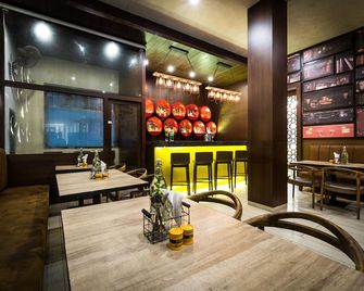 Hotel Asansol International - Āsansol