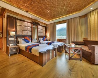 Hotel Village Walk - Sonāmarg - Bedroom