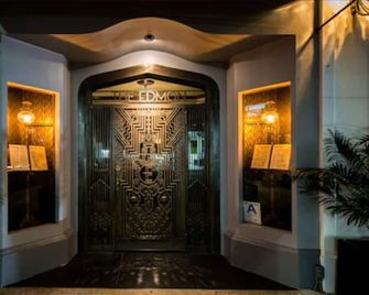 Hollywood Historic Hotel - Los Angeles