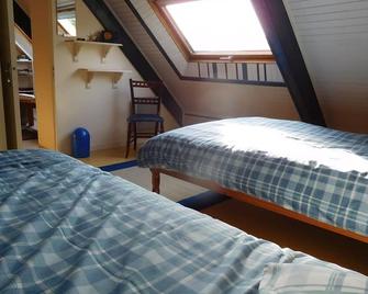 Repos sous les Arbres - Rostrenen - Habitación
