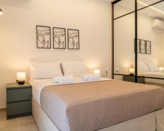 Pananos Sq. House I - Iraklio - Soverom