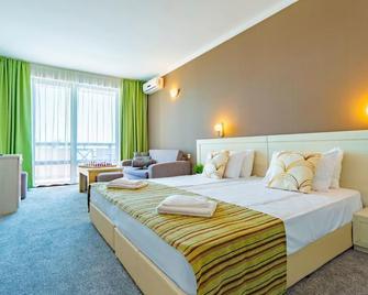 Oasis Del Mare Resort - Lozenets - Schlafzimmer
