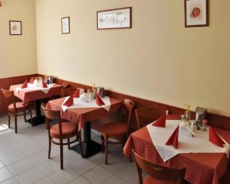 Hotel Central - Pécs - Restaurant