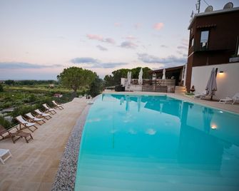 Don Vittorio Country Village - Taormina - Piscina