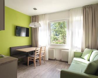 Residence Pradalago - Mezzana - Olohuone