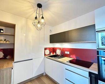 La Frontalière - Ambilly - Kitchen