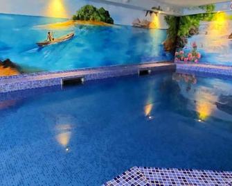 Rezydencja Korab - Międzyzdroje - Piscina