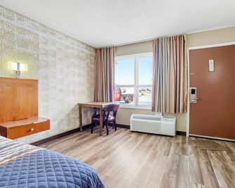 Devils Lake Inn by OYO Near Devils Lake Regional Airport - Devils Lake - Schlafzimmer
