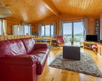 Chalet Lodge 9 by Interhome - Kinross - Living room