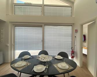 Sonia's House - Altino - Comedor