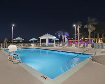 Best Western Navarre Waterfront - Navarre - Piscina