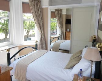 بيمونت هاوس - Great Yarmouth - غرفة نوم