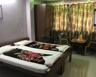 Campal Beach Resort - פאנג'י - חדר שינה