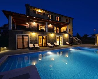 Villa Olea - Buzet - Pool